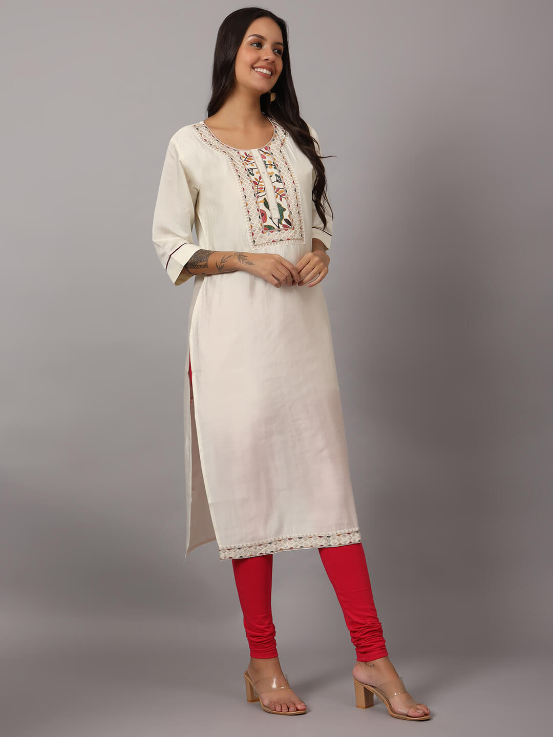 Women Embroidered Off White Solid Kurti